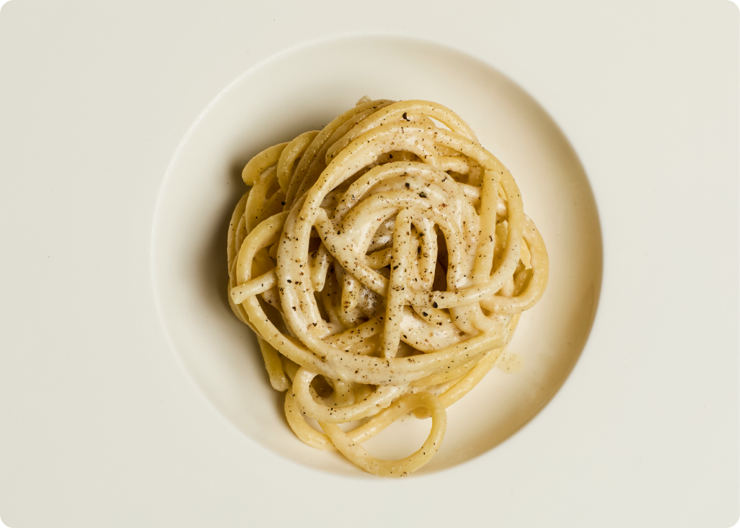 Spaghettoni alla chitarra con salsa cacio e pepe bio